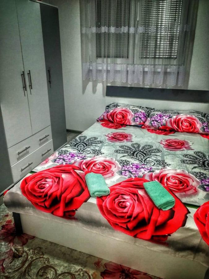 Apartman Visoko-Oaza Mira Exterior photo